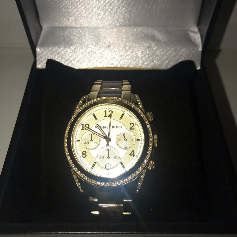 Gorgeous Watch - Picture 6 of 6